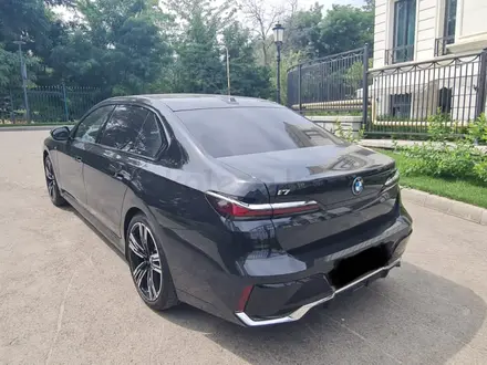 BMW i7 2022 года за 76 000 000 тг. в Алматы – фото 6