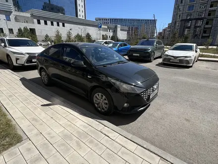 Hyundai Accent 2020 года за 6 850 000 тг. в Астана – фото 3