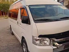 Toyota HiAce, 2016