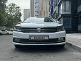 Volkswagen Passat 2017 годаүшін8 800 000 тг. в Алматы – фото 5