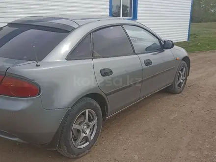 Mazda 323 1995 года за 1 500 000 тг. в Кокшетау – фото 3