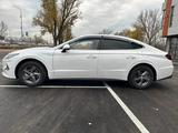 Hyundai Sonata 2022 года за 8 500 000 тг. в Алматы – фото 4