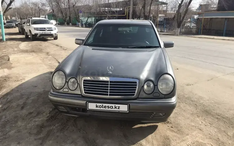 Mercedes-Benz E 230 1997 годаfor2 000 000 тг. в Кызылорда