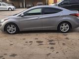 Hyundai Elantra 2014 годаfor4 800 000 тг. в Атырау – фото 2