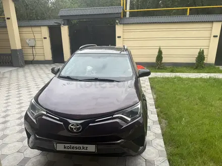 Toyota RAV4 2016 года за 11 000 000 тг. в Алматы – фото 4