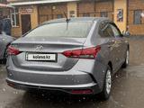 Hyundai Accent 2021 годаfor6 500 000 тг. в Алматы – фото 3