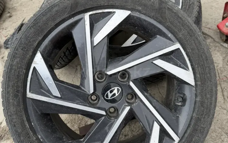 Диски HYUNDAI ELANTRA за 200 000 тг. в Атырау