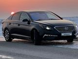 Hyundai Sonata 2015 года за 7 150 000 тг. в Актобе