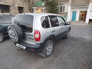Chevrolet Niva, 2013