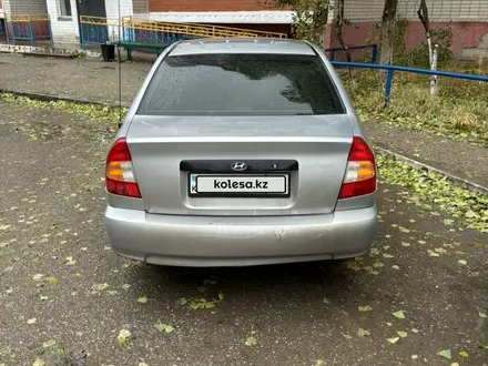 Hyundai Accent 2006 года за 1 700 000 тг. в Актобе – фото 3