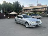 Mercedes-Benz E 320 2003 годаfor6 500 000 тг. в Алматы