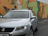 Volkswagen Passat 2009 года за 4 500 000 тг. в Шымкент – фото 2