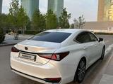 Lexus ES 250 2020 годаүшін23 500 000 тг. в Астана – фото 3