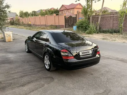Mercedes-Benz S 350 2008 года за 7 200 000 тг. в Шымкент – фото 9