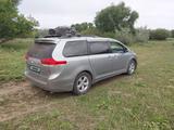 Toyota Sienna 2014 годаүшін14 000 000 тг. в Жанаозен – фото 3