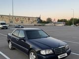 Mercedes-Benz C 200 1996 годаfor2 200 000 тг. в Караганда – фото 2