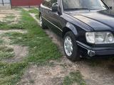 Mercedes-Benz E 220 1995 годаүшін1 850 000 тг. в Талдыкорган