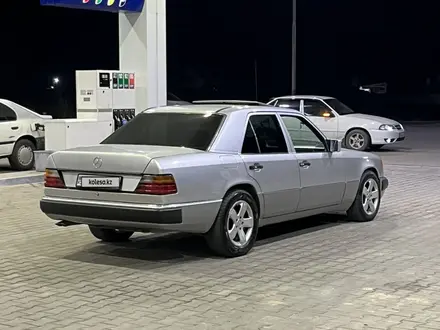 Mercedes-Benz E 280 1993 года за 2 700 000 тг. в Алматы – фото 6
