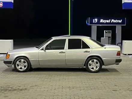 Mercedes-Benz E 280 1993 года за 2 700 000 тг. в Алматы – фото 9