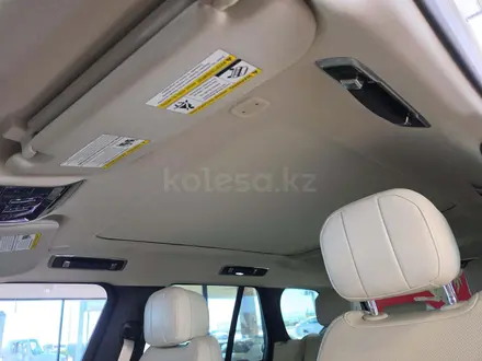 Land Rover Range Rover 2023 года за 48 000 000 тг. в Алматы – фото 10