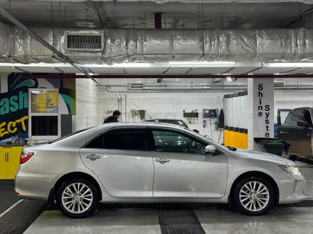 Toyota Camry 2015 года за 9 800 000 тг. в Астана – фото 5