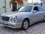 Mercedes-Benz E 320 1996 года за 2 630 000 тг. в Уральск
