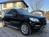 Mercedes-Benz ML 400 2014 годаүшін17 000 000 тг. в Алматы – фото 2