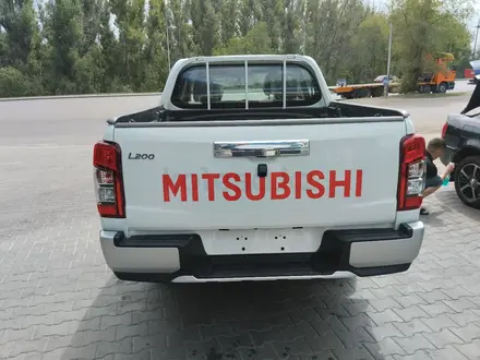 Mitsubishi L200 2023 года за 14 200 000 тг. в Алматы – фото 20