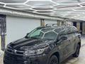 Toyota Highlander 2016 года за 14 100 000 тг. в Жанаозен – фото 2