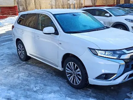 Mitsubishi Outlander 2022 года за 12 500 000 тг. в Актобе