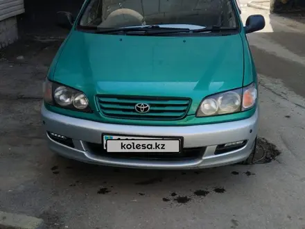 Toyota Ipsum 1997 годаүшін3 700 000 тг. в Павлодар