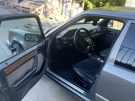 Mercedes-Benz E 230 1992 года за 1 000 000 тг. в Алматы – фото 6