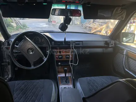 Mercedes-Benz E 230 1992 года за 1 000 000 тг. в Алматы – фото 8