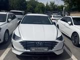 Hyundai Sonata 2020 годаүшін11 500 000 тг. в Алматы – фото 2