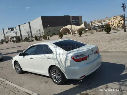 Toyota Camry 2016 года за 13 000 000 тг. в Тараз – фото 2