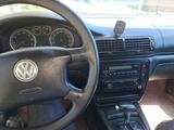 Volkswagen Passat 2003 годаүшін2 550 000 тг. в Актобе – фото 3
