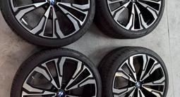 Оригинал r23 на БМВ x7. Резина и датчики давления. за 1 900 000 тг. в Алматы