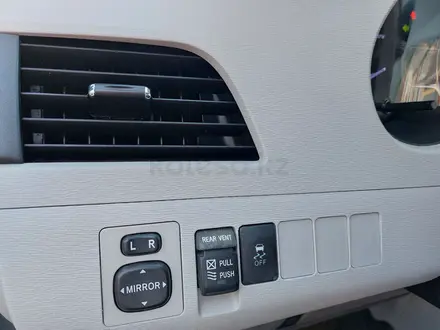 Toyota Sienna 2014 года за 10 800 000 тг. в Актобе – фото 30