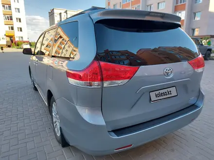 Toyota Sienna 2014 года за 10 800 000 тг. в Актобе – фото 9