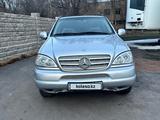 Mercedes-Benz ML 320 2000 годаүшін4 000 000 тг. в Алматы