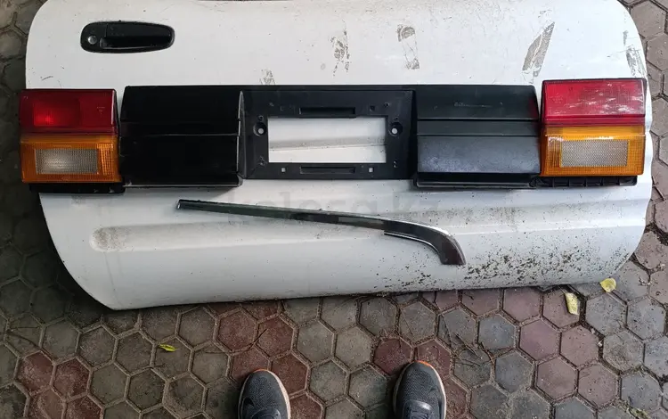 Фанарь задний за 1 000 тг. в Алматы