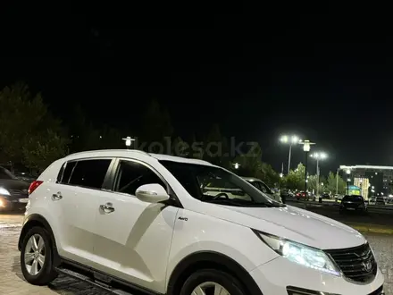 Kia Sportage 2014 года за 6 790 000 тг. в Актобе – фото 2