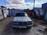 Mercedes-Benz E 260 1990 годаүшін500 000 тг. в Караганда – фото 3