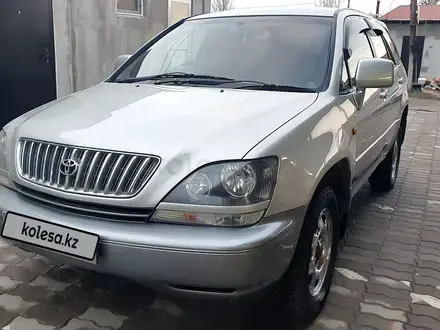 Toyota Harrier 2000 года за 4 900 000 тг. в Алматы