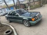 Mercedes-Benz E 230 1992 года за 1 700 000 тг. в Караганда