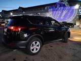 Toyota RAV4 2014 годаүшін8 600 000 тг. в Уральск