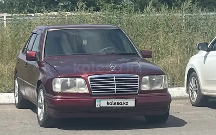 Mercedes-Benz E 280 1993 годаүшін2 250 000 тг. в Караганда