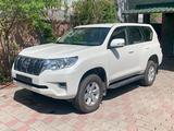 Toyota Land Cruiser Prado 2022 года за 28 200 000 тг. в Алматы – фото 3