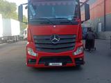 Mercedes-Benz  Actros 2017 годаfor35 000 000 тг. в Семей
