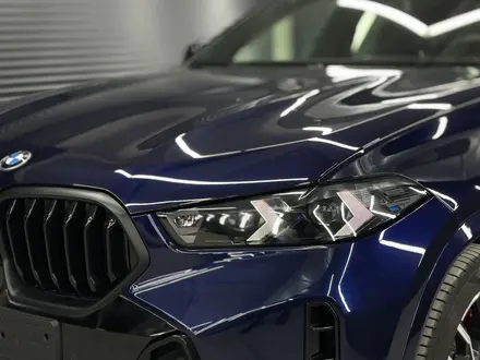 BMW X6 XDrive 40i 2025 года за 66 000 000 тг. в Алматы – фото 5